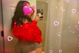 discreet LUXY incalls dreamy h... - Image 3