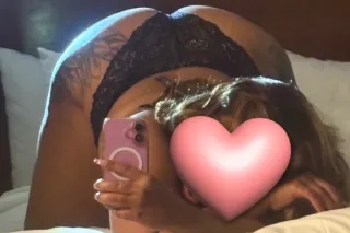 I'd like to be the one to plea... - Image 1