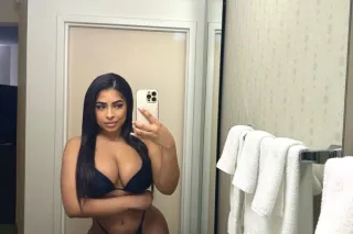 🍑🔥LAST DAY AVAILABLE NOW Lisa ... - Image 1