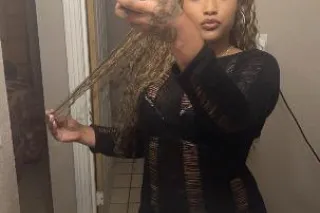 Exotic Bombshell😍⭐New N Town🥰🌹... - Image 4