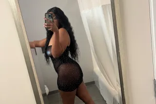 Experience Undeniable Luxury! ... - Image 4