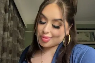 Sexy BBW 💕 throat goat 💕 fat w... - Image 1