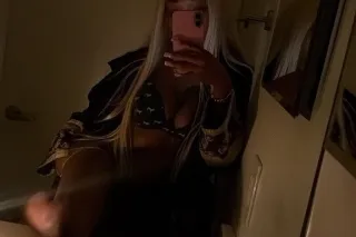 Available Sexy&Petite😍🍆100% Re... - Image 4